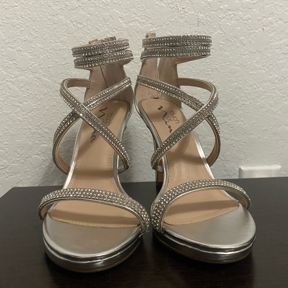 Touch of Nina heels size 6US EUR36